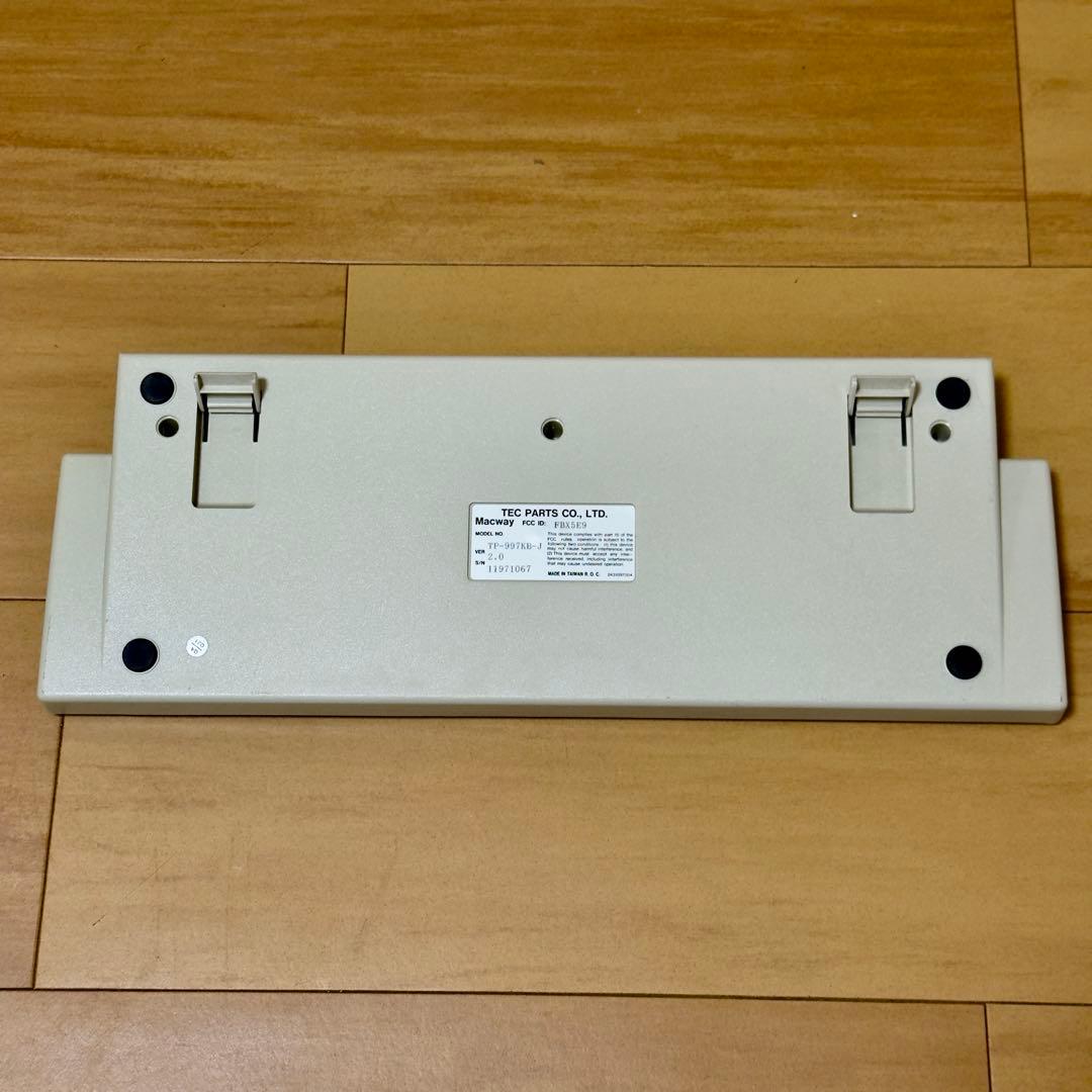 Macintosh SE クリーム色 1987年製 Macway