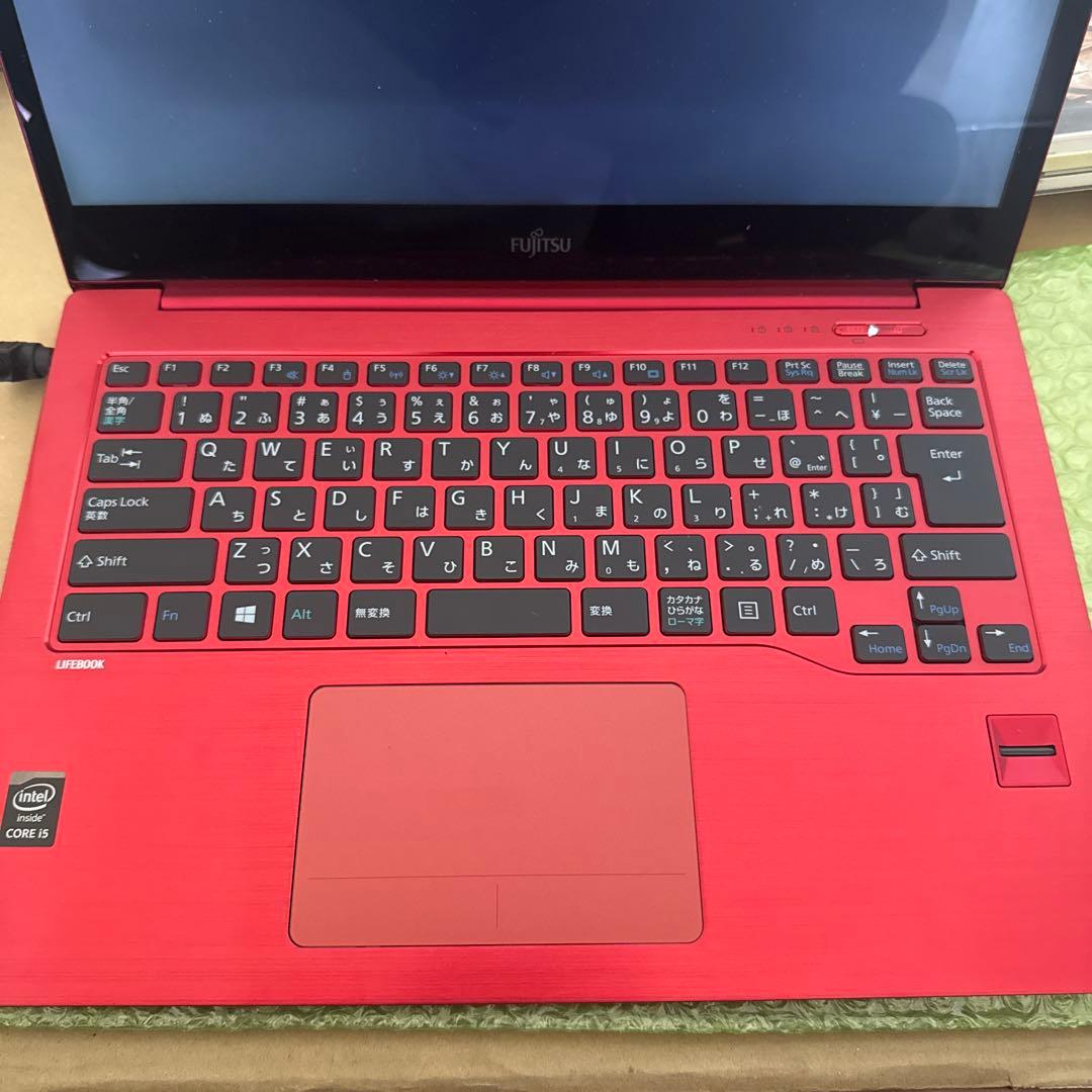 ノートパソコンFUJITSU LIFEBOOK WU1/M FMVWMU1N57
