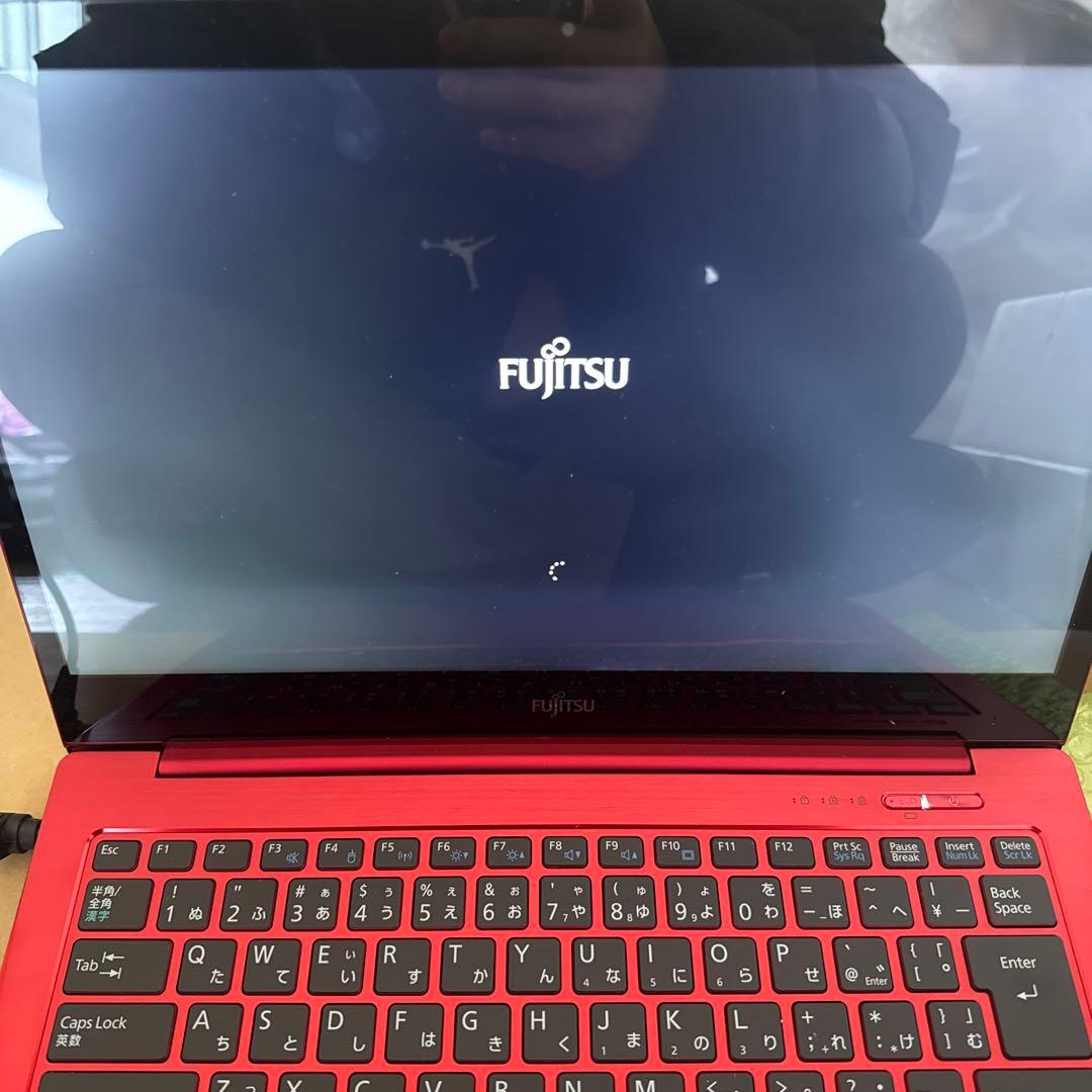 ノートパソコンFUJITSU LIFEBOOK WU1/M FMVWMU1N57