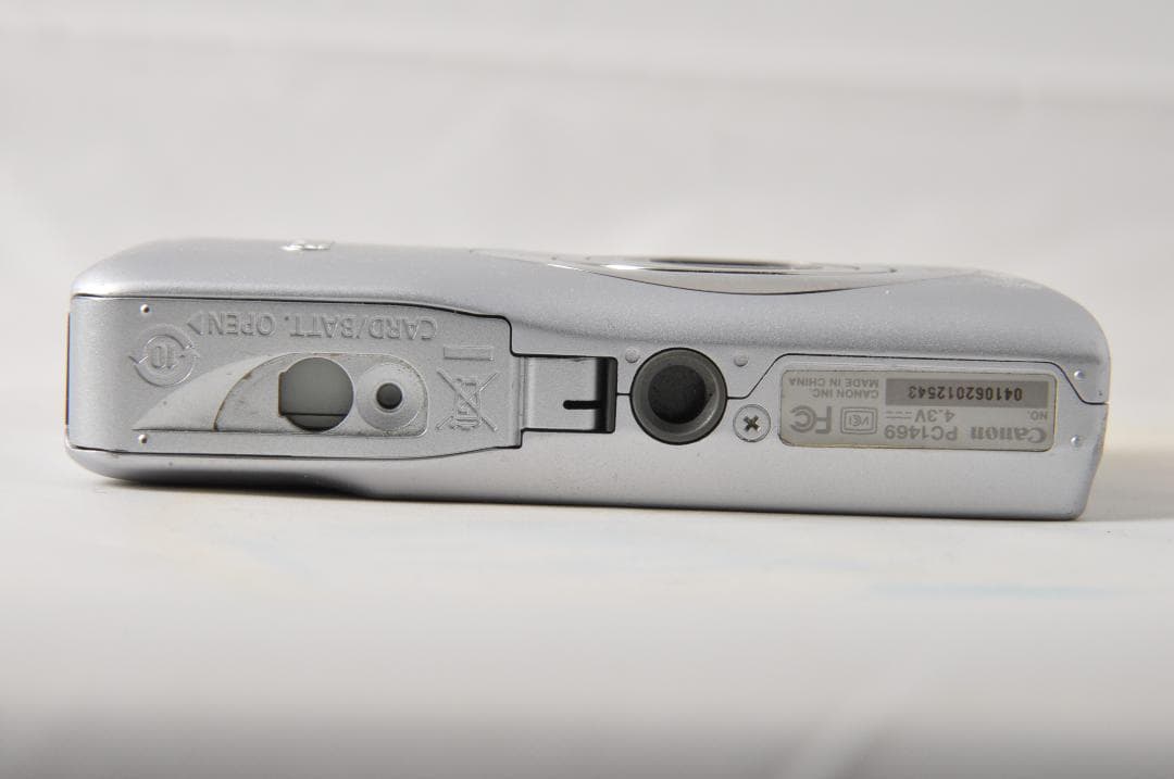 ■ 美品 ■ キャノン　Canon IXY 200F