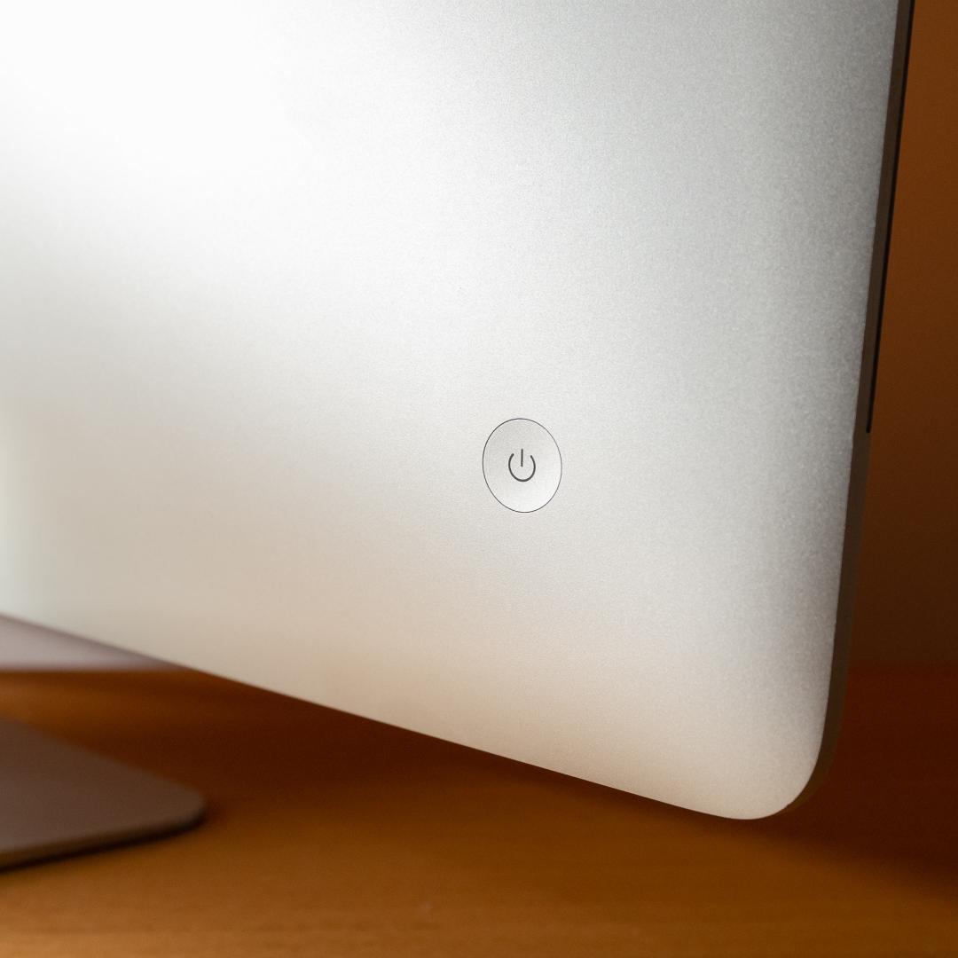 iMac 27インチ 5K 2017 メモリ48GB Radeon580 2TB