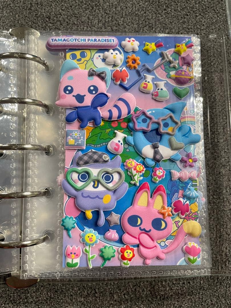 たまごっち　シール手帳　完成品