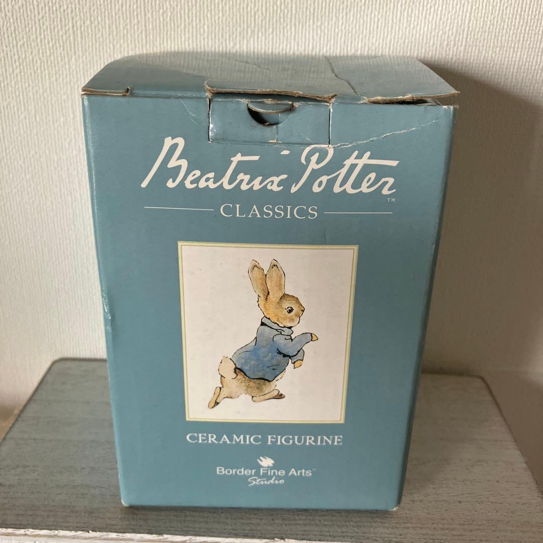 エネスコ　ピーターラビット　子猫のトム　陶器　フィギュリン　ベアトリクス・ポター