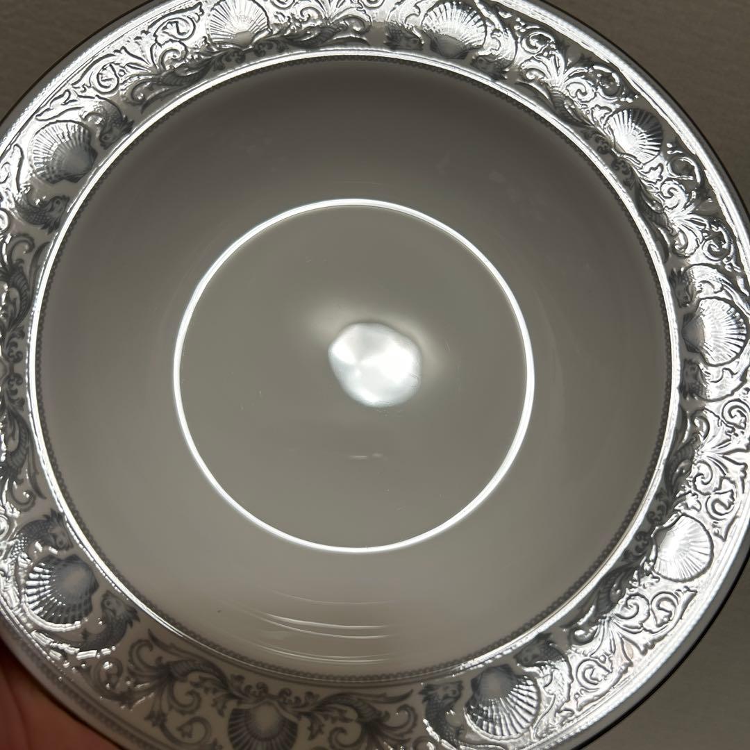 ウェッジウッド　ドルフィン　ホワイト　スーププレート　ディナープレート