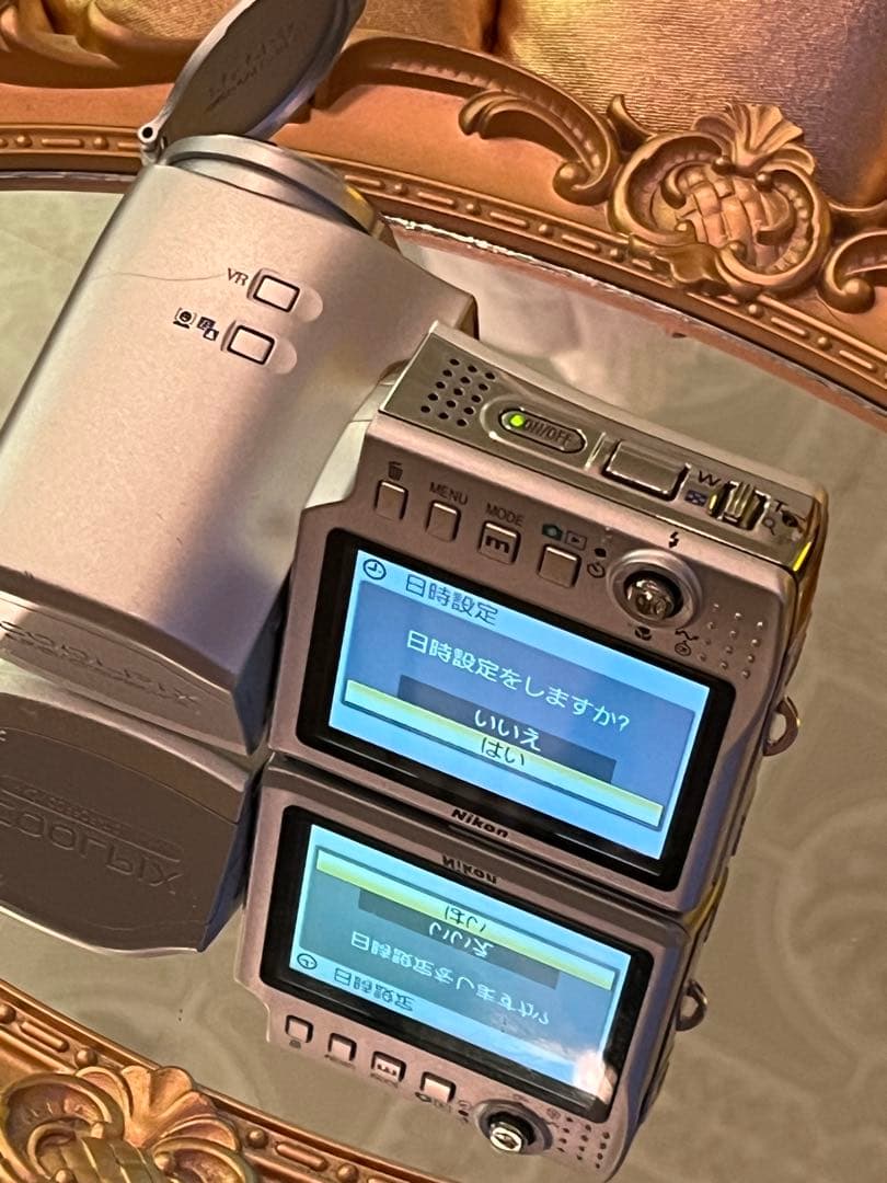 ニコン COOLPIX S10 VR 美品 10倍ズーム スイバル式