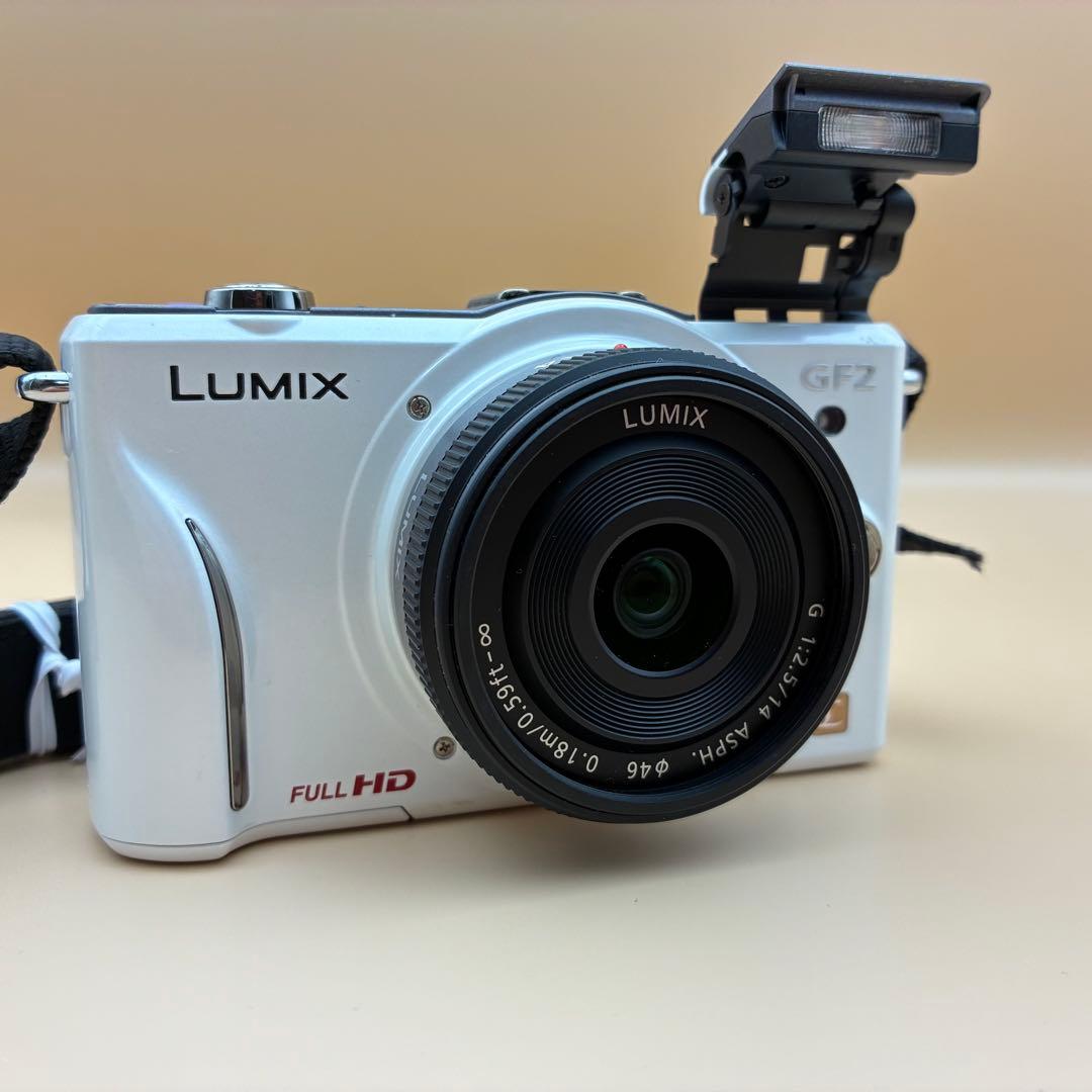 ★極美品★ LUMIX GF2 ホワイト 憧れのパンケーキレンズセット♪