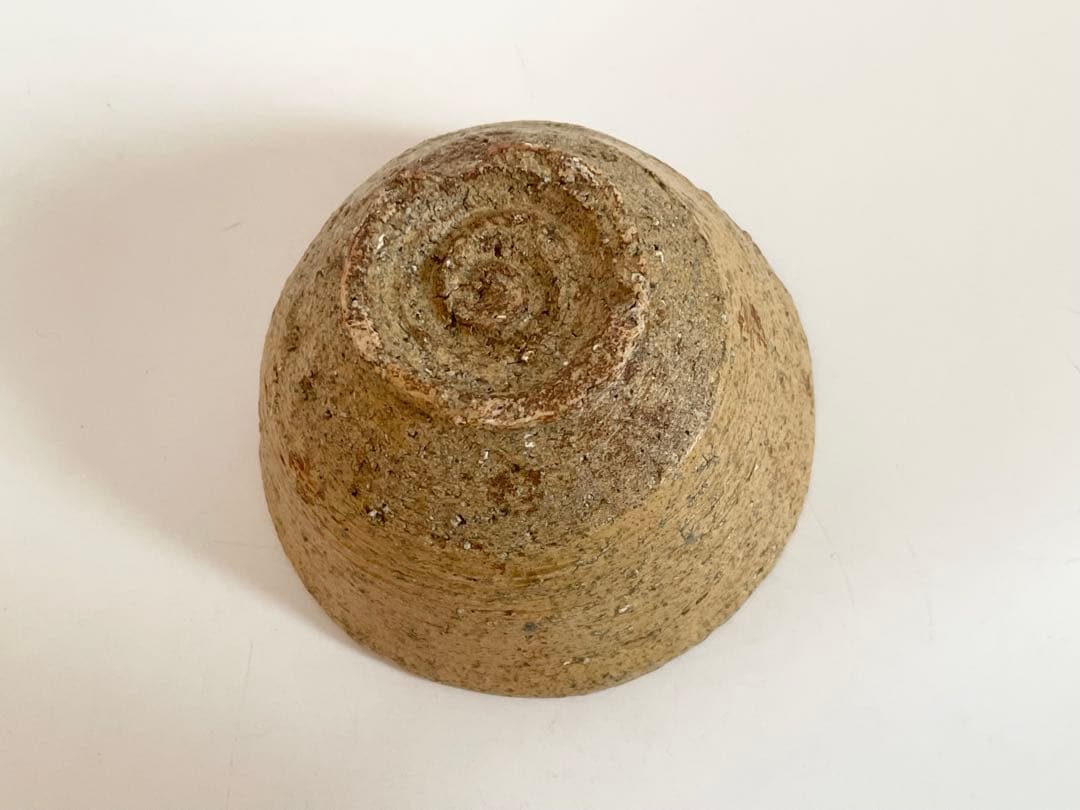 陶芸家　森田十雨　黄伊羅保　茶碗　箱書なし　箱付き　抹茶碗　伊羅保