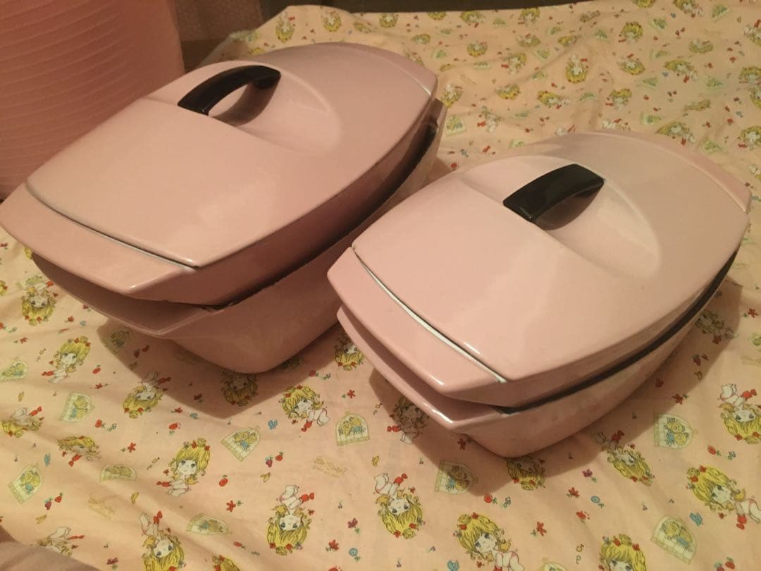 期間限定　ル・クルーゼ  ヴィンテージ　コケル　ピンク　大　小　2個セット　レア