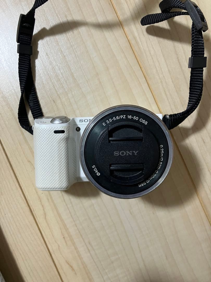 SONY NEX-5Tデジタル一眼レフカメラ