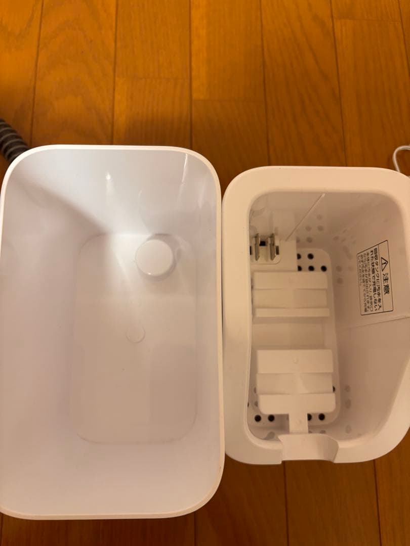 アイリスオーヤマ リンサークリーナー ハンディコードレス 布用車のシートも洗える