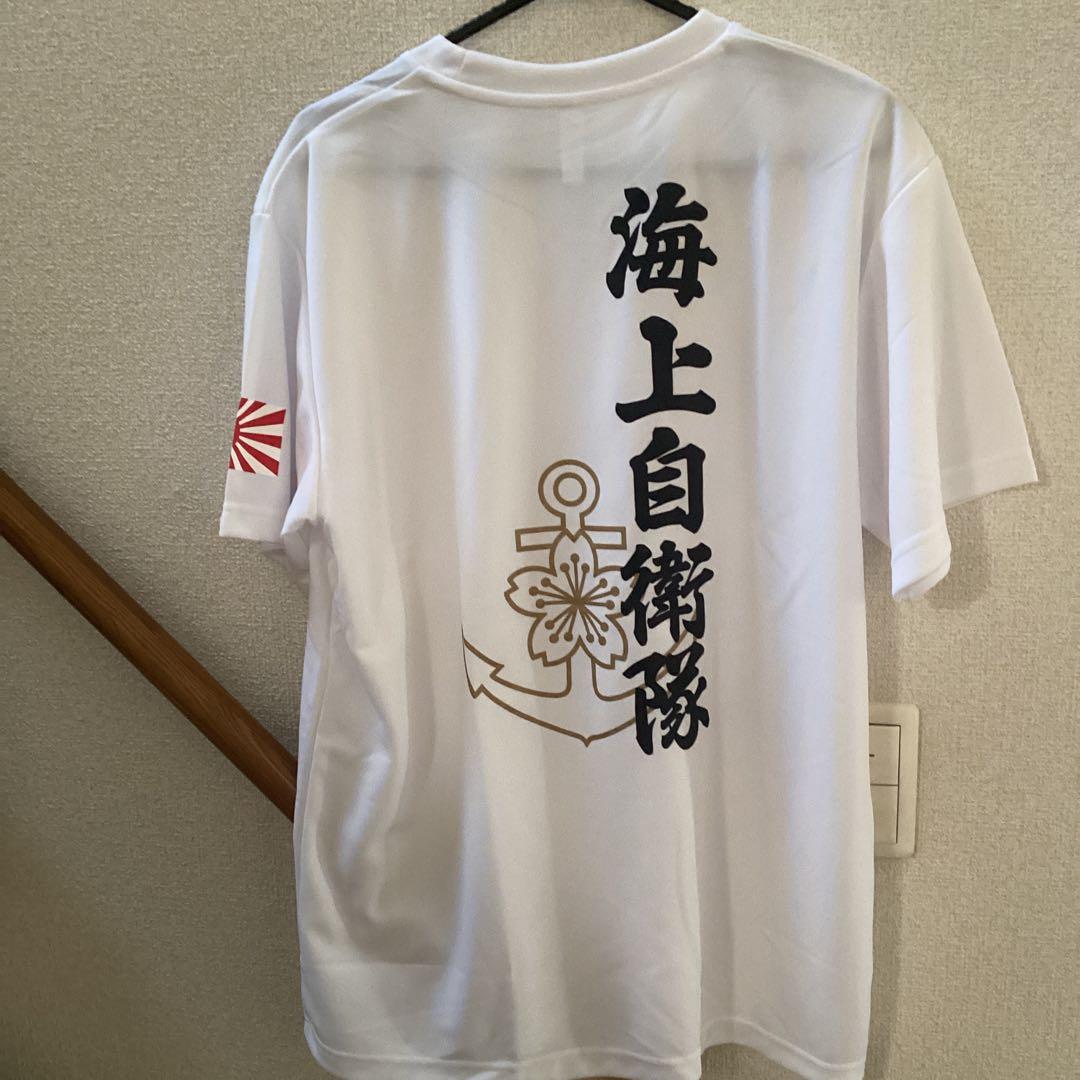 2枚セット 本日限定値下げ　袖に旭日旗　桜と錨デザインTシャツ　黒　L、白　LL
