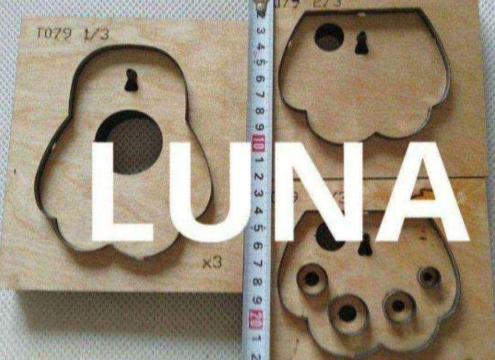 猫の爪の小銭入れ. 猫のイヤホンバッグの抜き型パンチ型紙レザークラフト