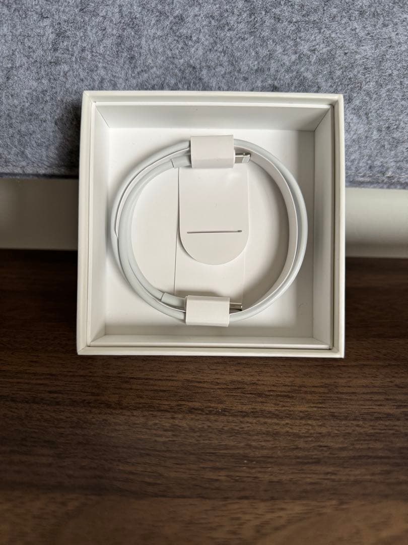 ⭐︎美品⭐︎Air pods3【シリコンケース付】