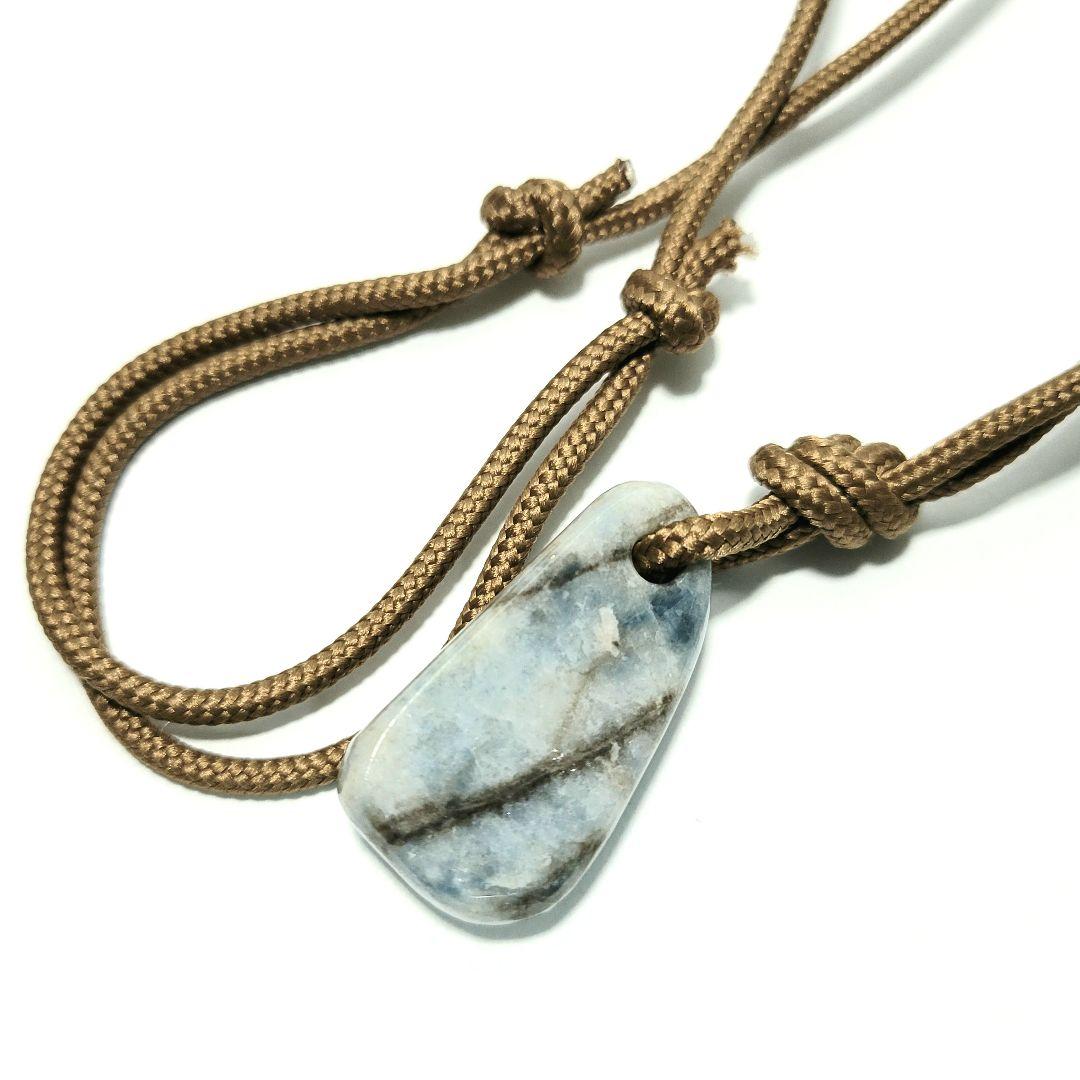 糸魚川翡翠:入コン沢:ペンダント紐付き　PT0014