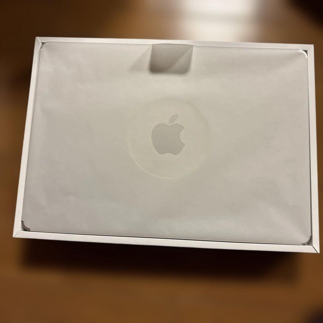 MacBook本体 MacBook Air (M2, 2022)