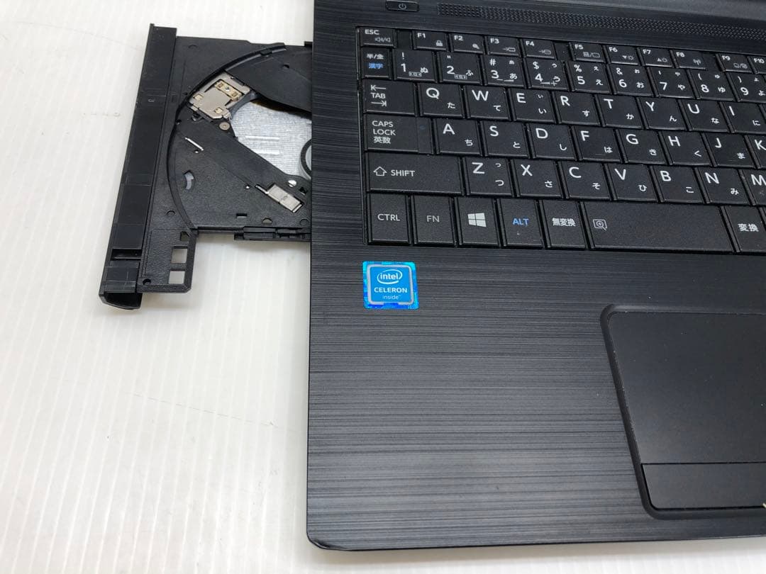東芝ノートパソコン SSD 128GB CELERON OFFICE 付き
