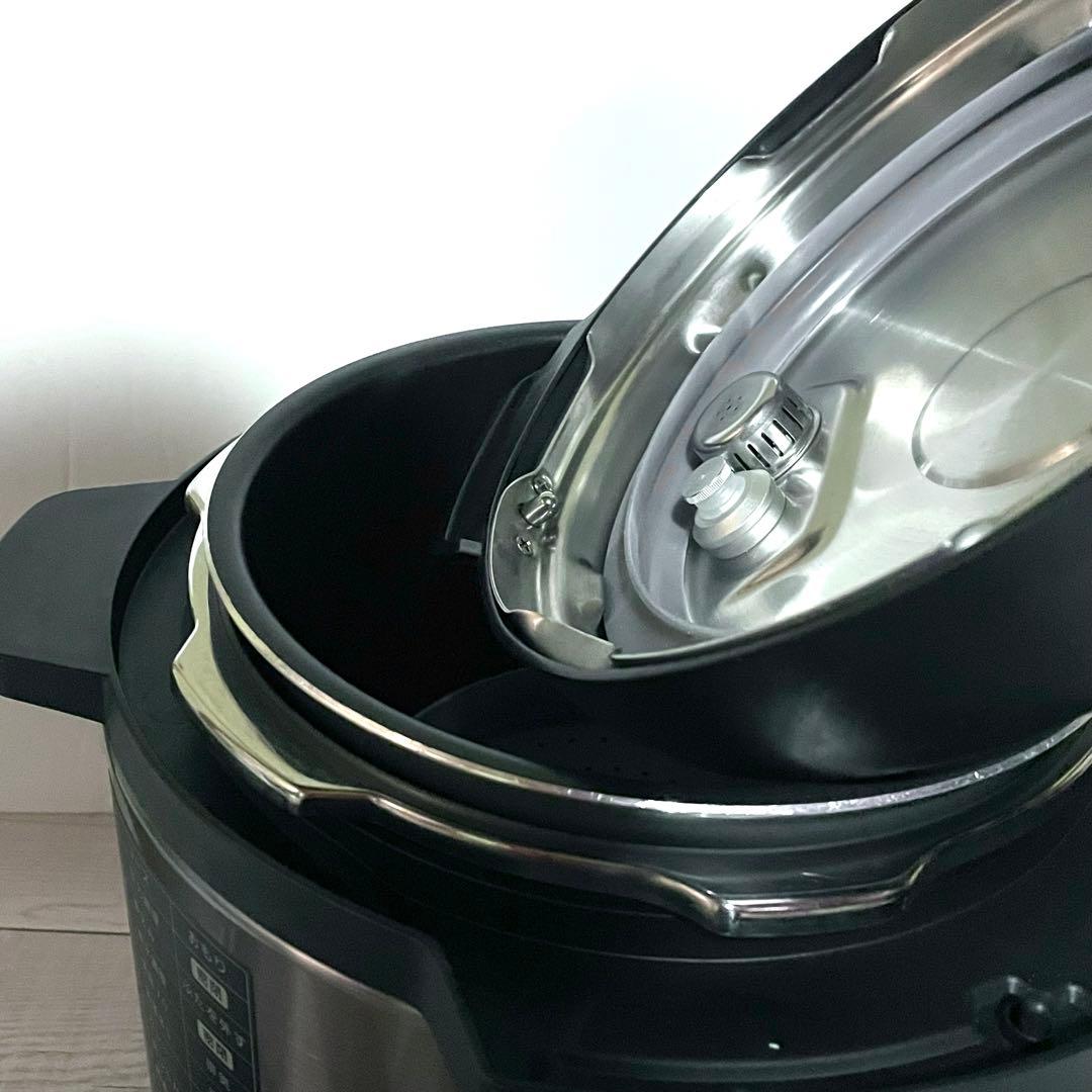 【美品】パナソニック Panasonic 電気圧力鍋 SR-MP300-K