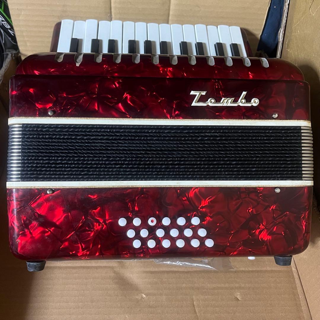 Tombo No.28アコーディオン 専用ハードケース付