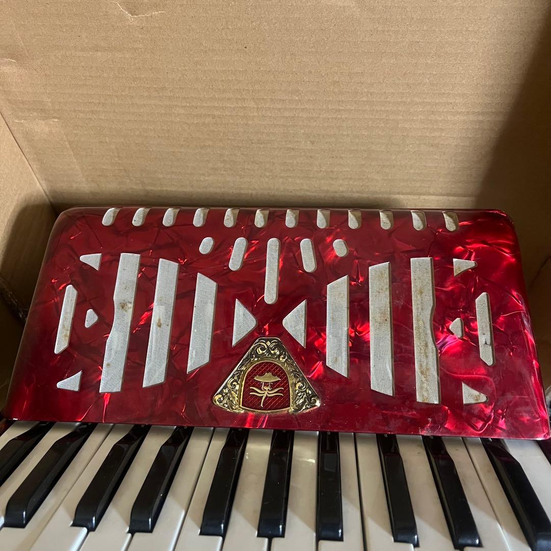 Tombo No.28アコーディオン 専用ハードケース付