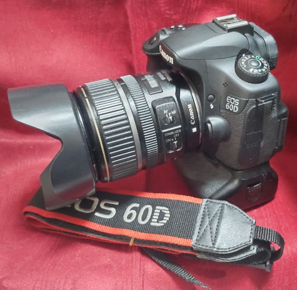 Canon EOS 60D デジタル＜美品/動作確認済＞＋純正バッテリーグリップ