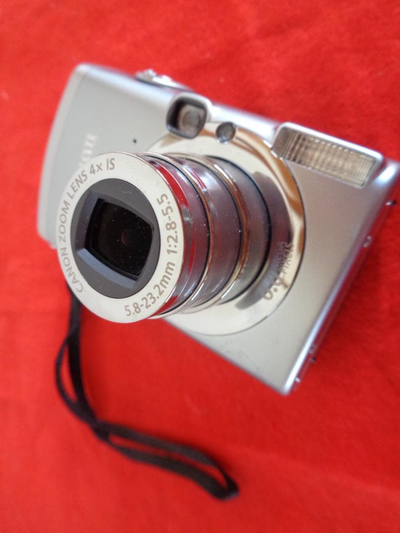 中古　Canon IXY800IS　6.0メガピクセル コンパクトデジタルカメラ