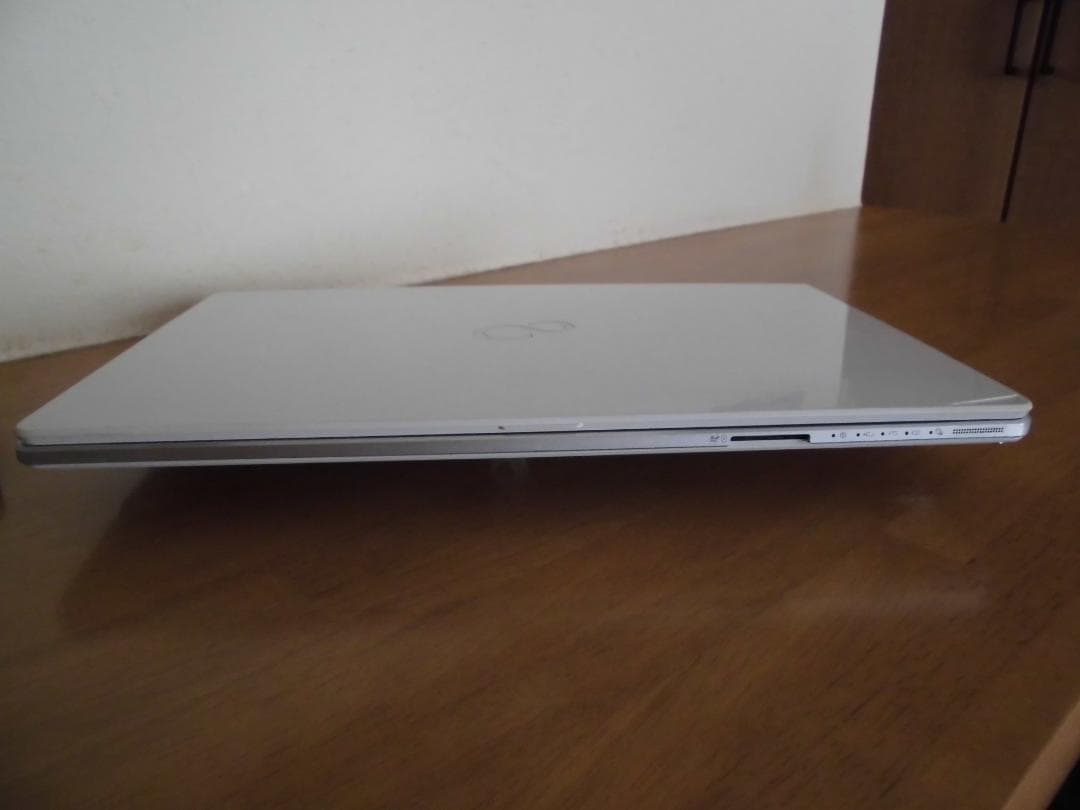 富士通 13.3\" SH75/M SSD128GB 8GB Win11