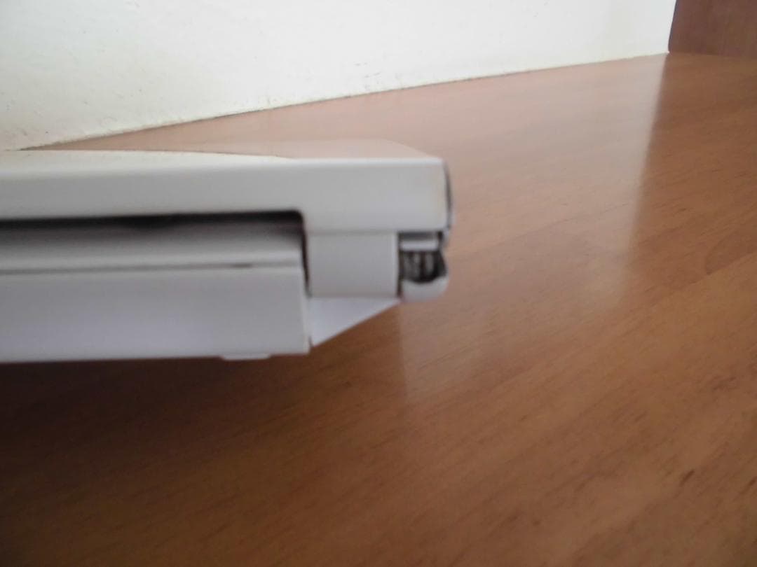 富士通 13.3\" SH75/M SSD128GB 8GB Win11