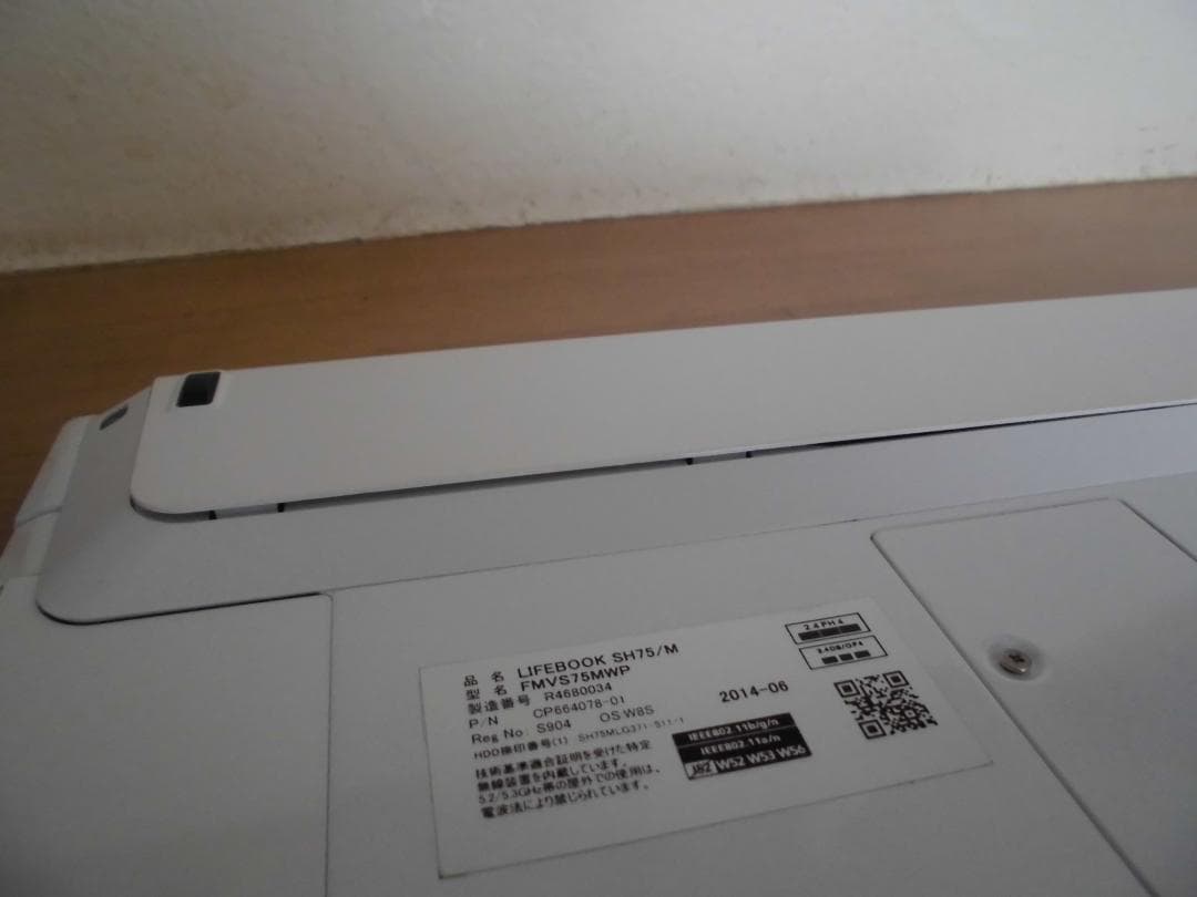 富士通 13.3\" SH75/M SSD128GB 8GB Win11