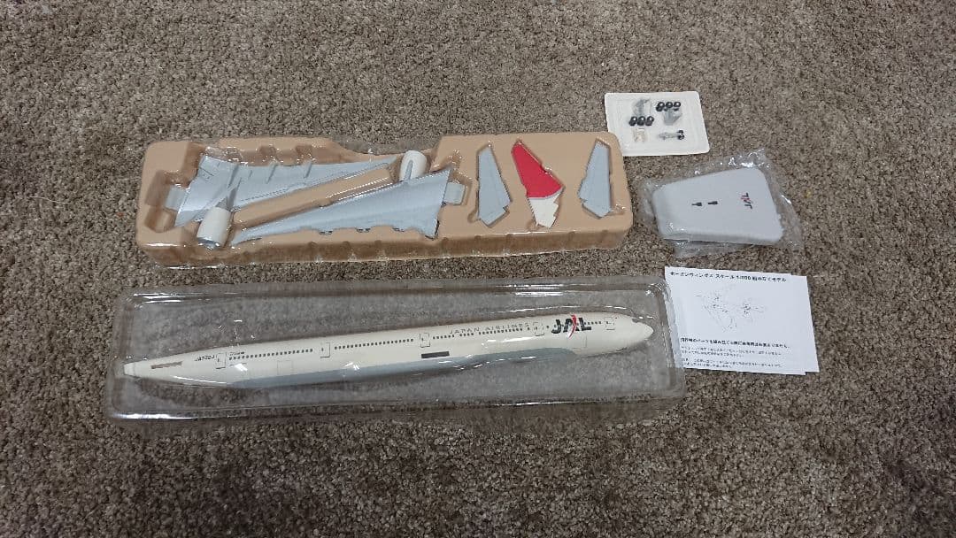 JAL ボーイング777-300ER 1/200 飛行機 模型