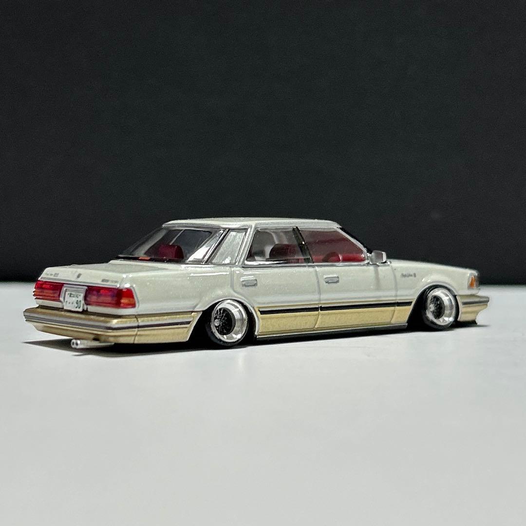 1/64 トミカリミテッドヴィンテージネオ　クラウン改