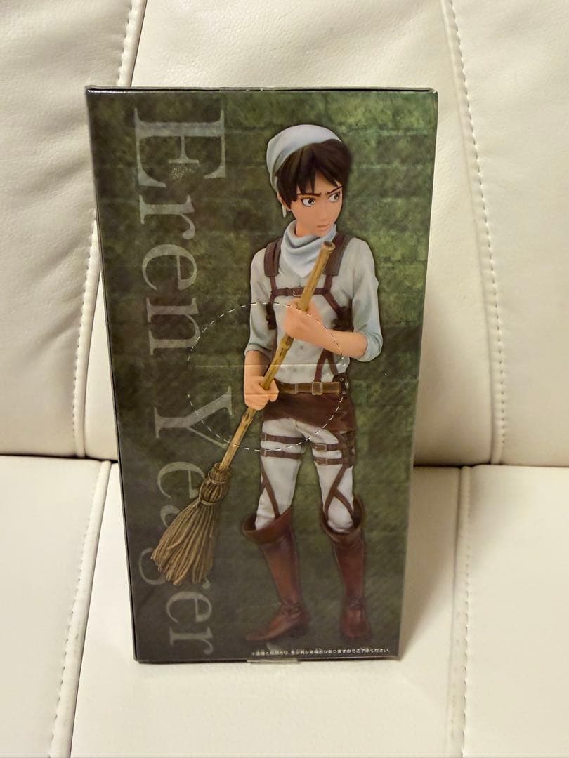 進撃の巨人　DXF お掃除エレン　お掃除リヴァイ　エレン　リヴァイ　フィギュア