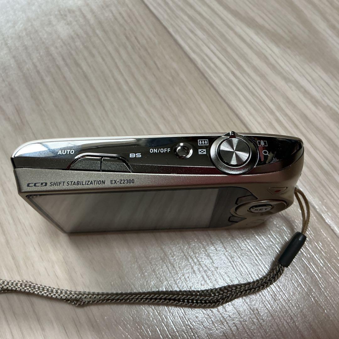 デジタルカメラ CASIO EXILIM EX-Z2300