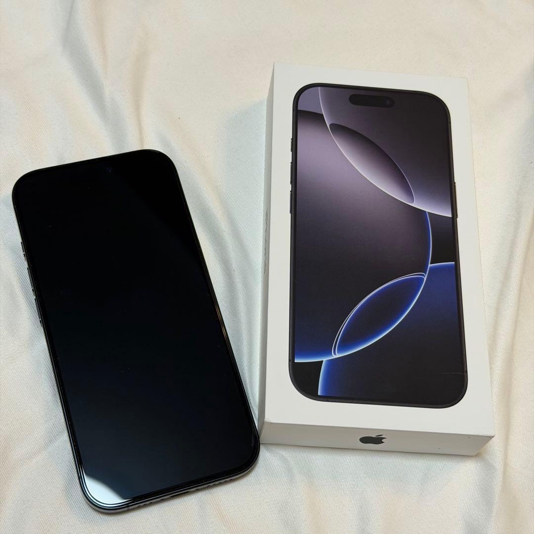 【極美品】iPhone 16 Pro 512GB ブラックチタニウム 本体