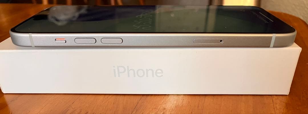 TAKUApple iPhone15Plus 128G ブルー　本体