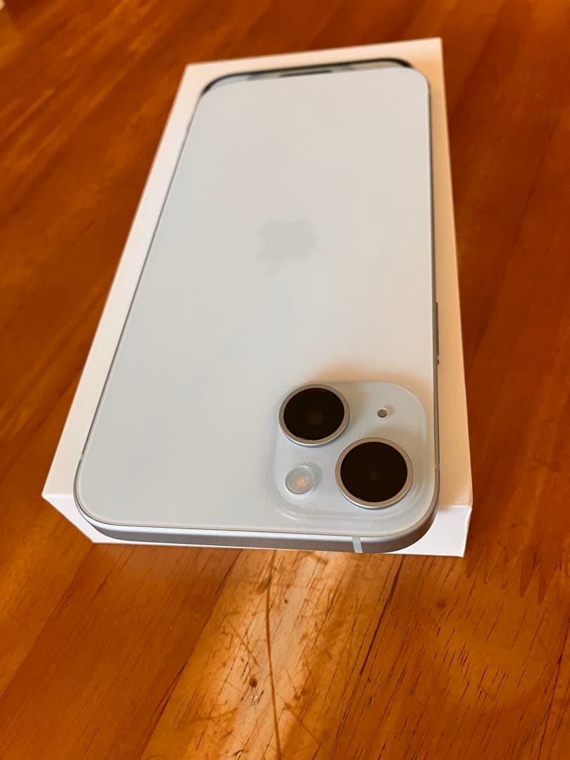 TAKUApple iPhone15Plus 128G ブルー　本体