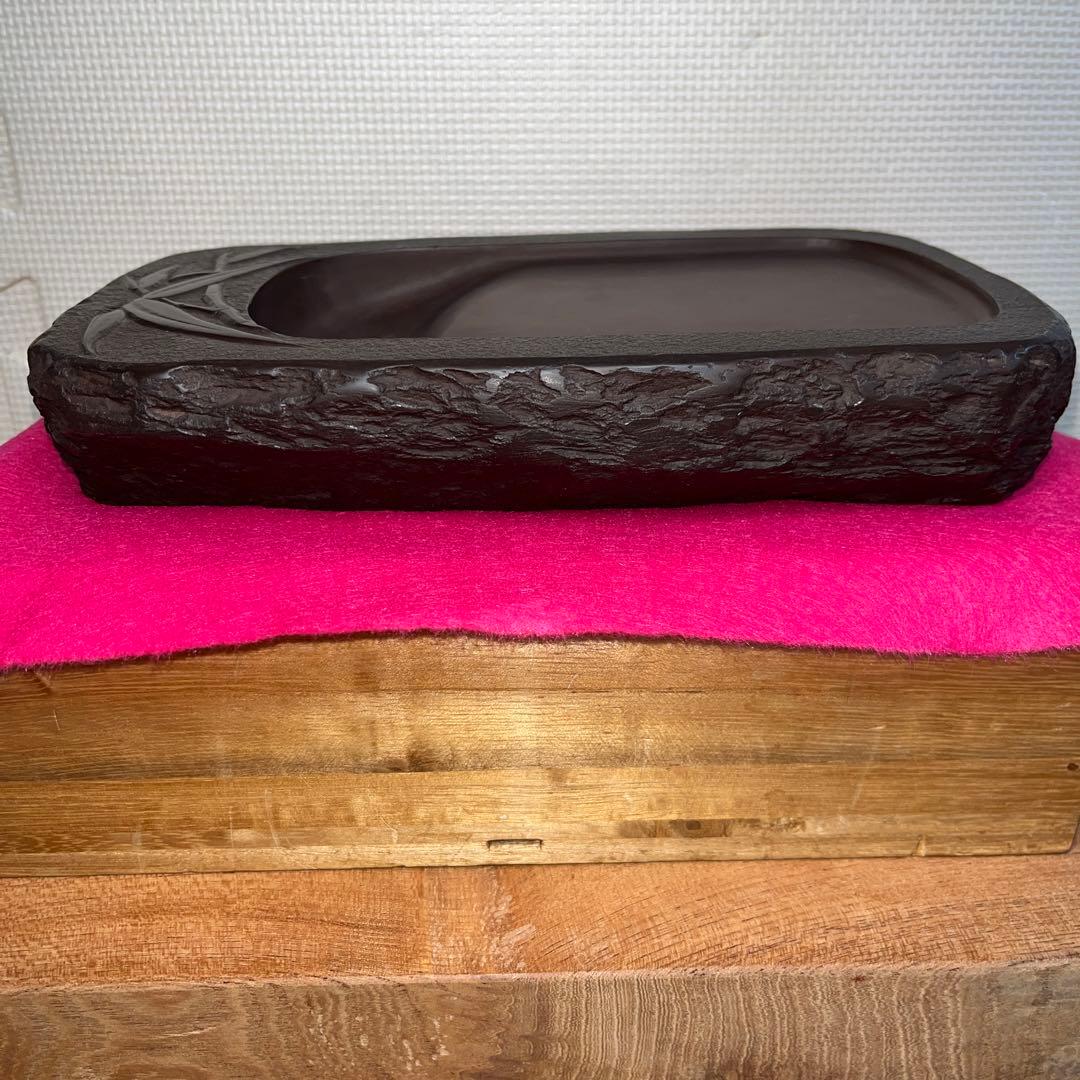 ⭕️赤間硯　3.3kg超　笹竹彫刻硯　昭竜山　くすのき製硯　下井百合昭　訳有り