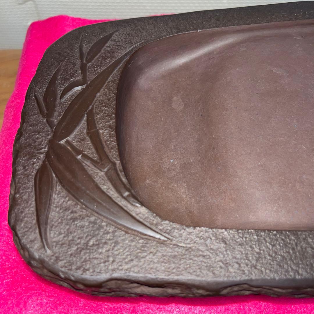 ⭕️赤間硯　3.3kg超　笹竹彫刻硯　昭竜山　くすのき製硯　下井百合昭　訳有り