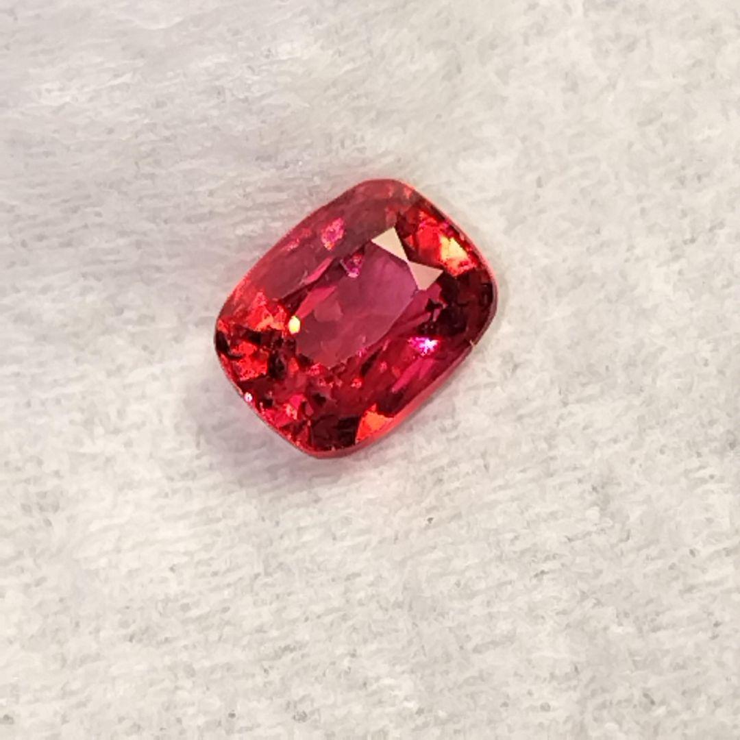 鑑別付　【ジェダイ】ジャダイスピネル　ミャンマー産　スピネル　宝石