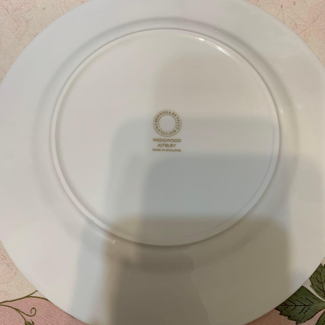未使用　ウェッジウッド アストバリー　ベントレー　20.5cmデザートプレート