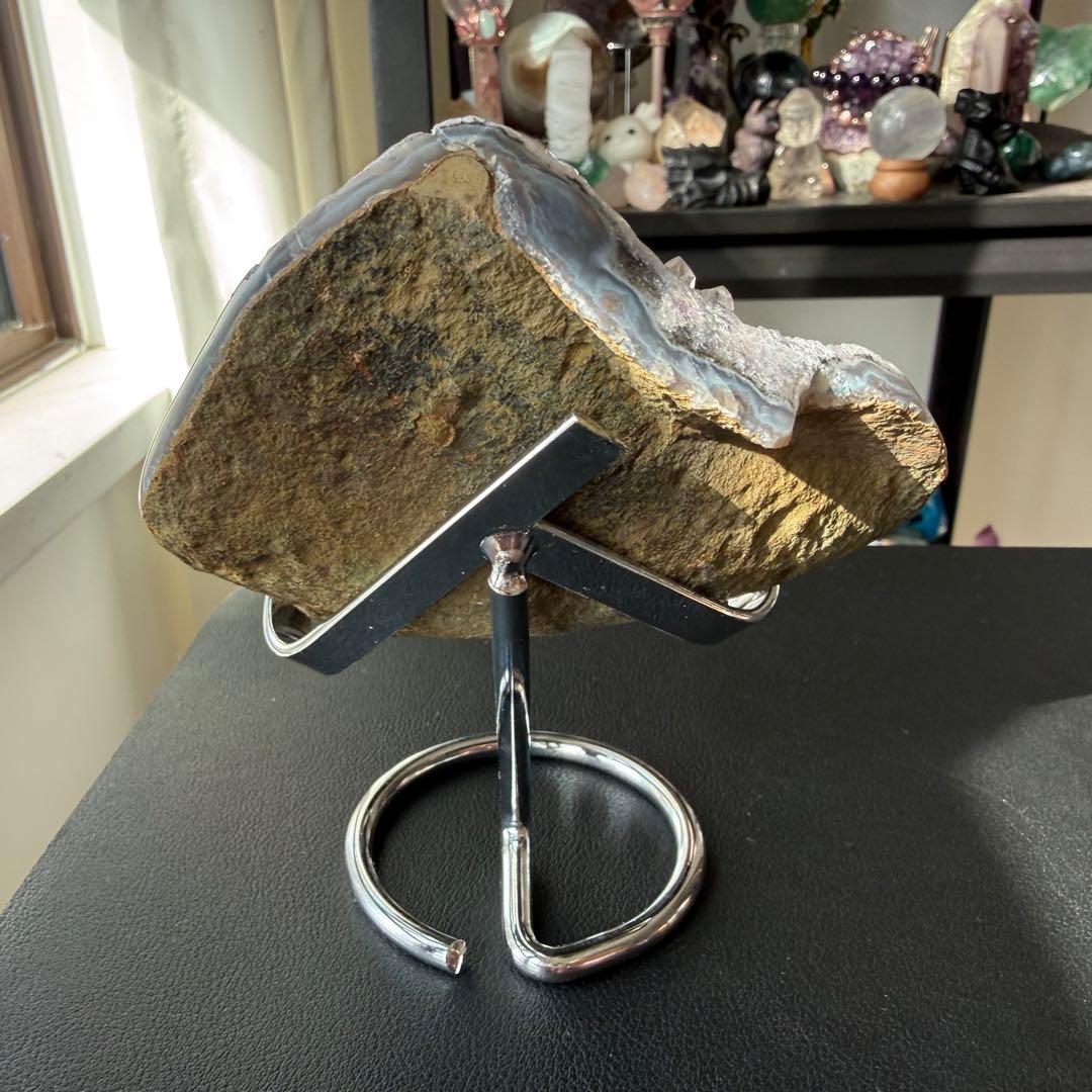 ブラジル産❣️天然石アメジストのお花型原石　置物　鉱物NO.022103