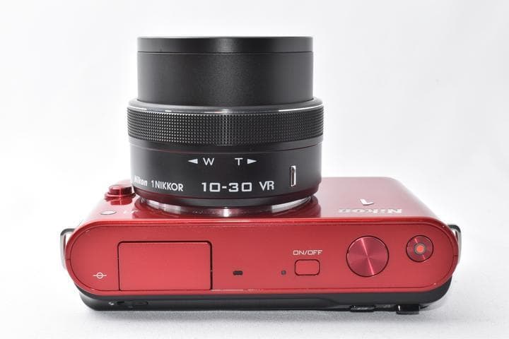 Nikon 1 J1 レッド 10-30mmレンズキット