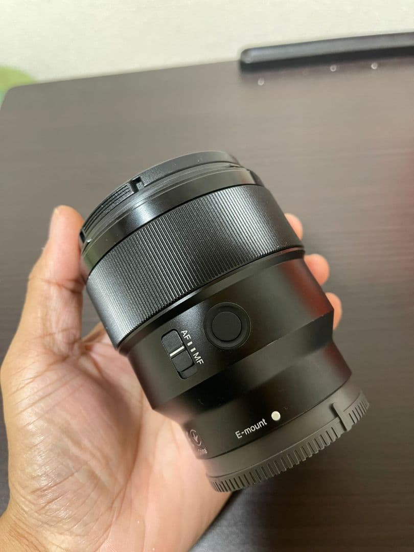 SONY FE 85mm F1.8 レンズ