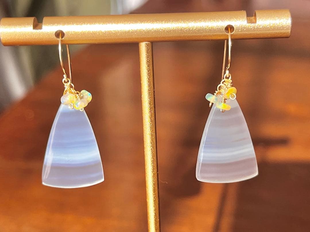 アイリスアゲートのピアス