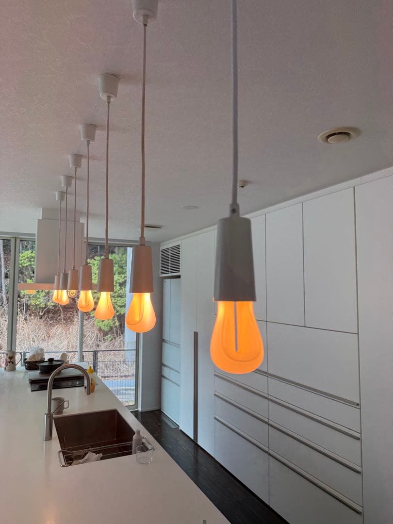 PLUMEN（プルーメン）002 E27 6.5W LED電球　２つセット