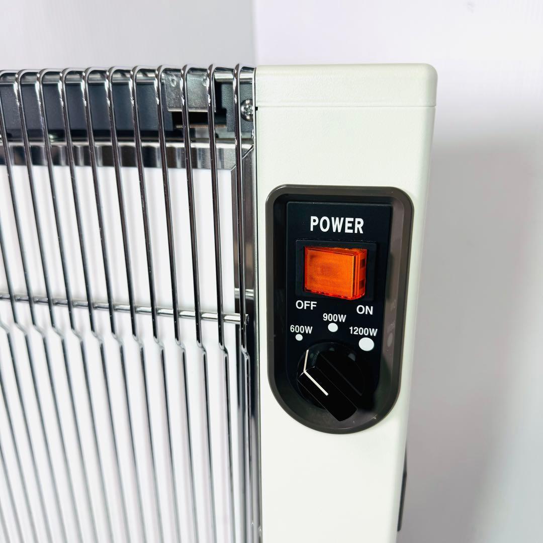 【極美品】 サンラメラ 1200W型 遠赤外線　セラミックヒーター ホワイト