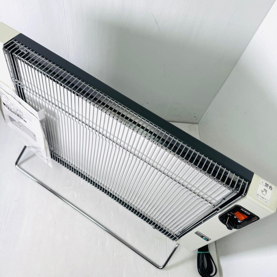 【極美品】 サンラメラ 1200W型 遠赤外線　セラミックヒーター ホワイト
