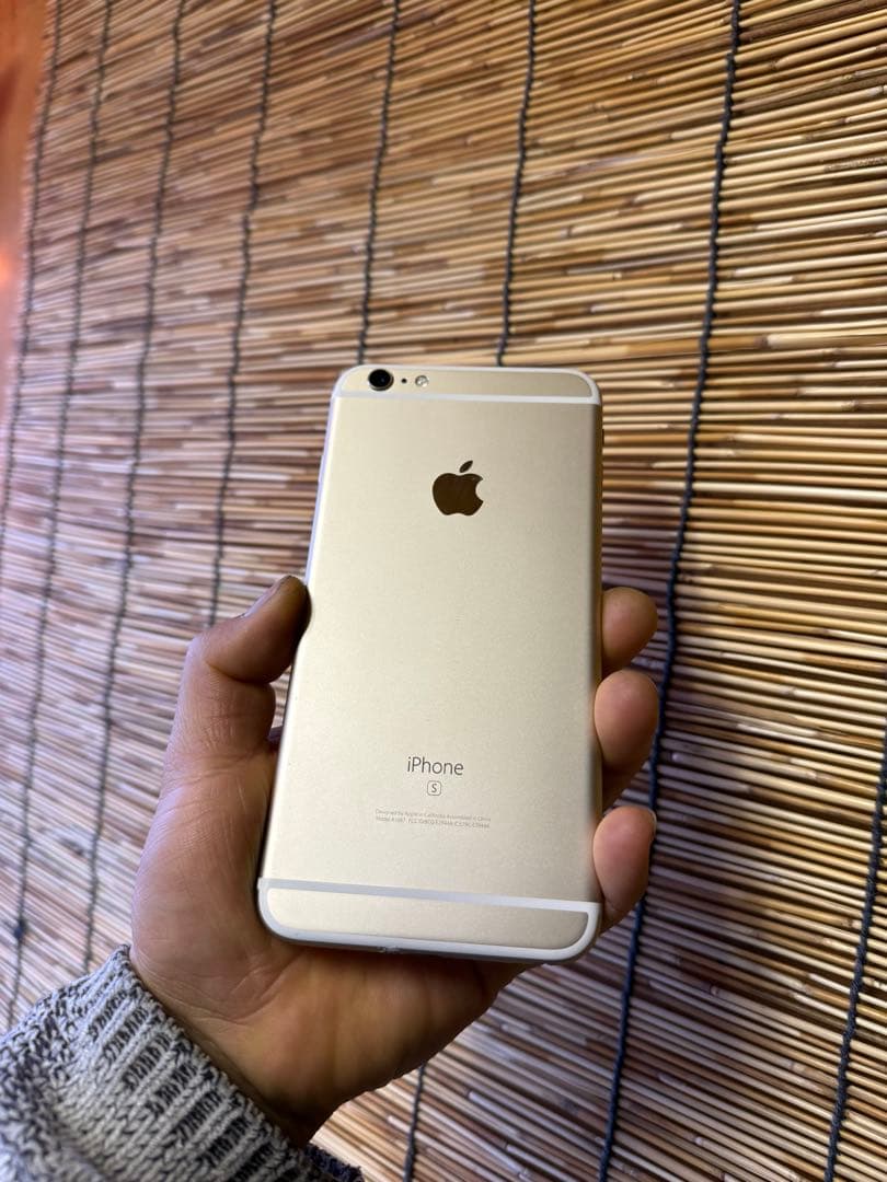 極美品Apple iPhone 6s Plus ゴールド　128GB