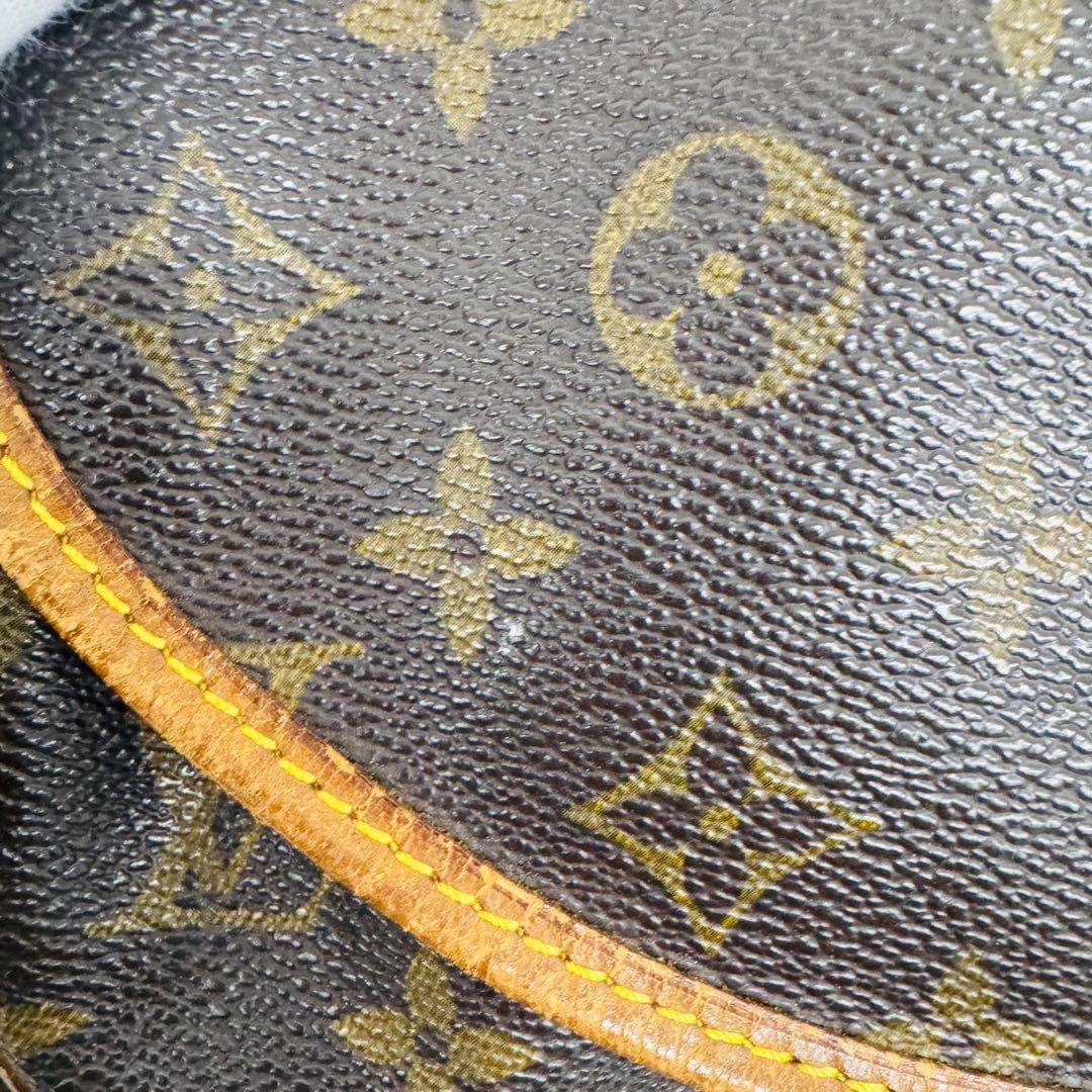 ✨LOUIS VUITTON✨ルイヴィトン✨LV✨ソミュール✨ショルダーバッグ✨