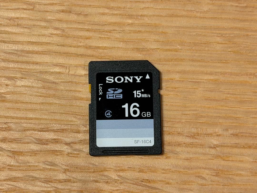 Nikon Coolpix S6900 グロッシーピンク（SDカード付）