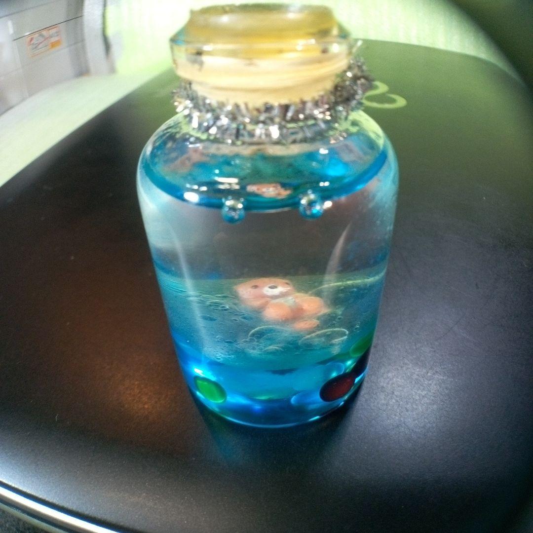 ①黒船　長崎オランダ村　ミニチュアボトル　②ラッコ　オイルドーム　①②セット